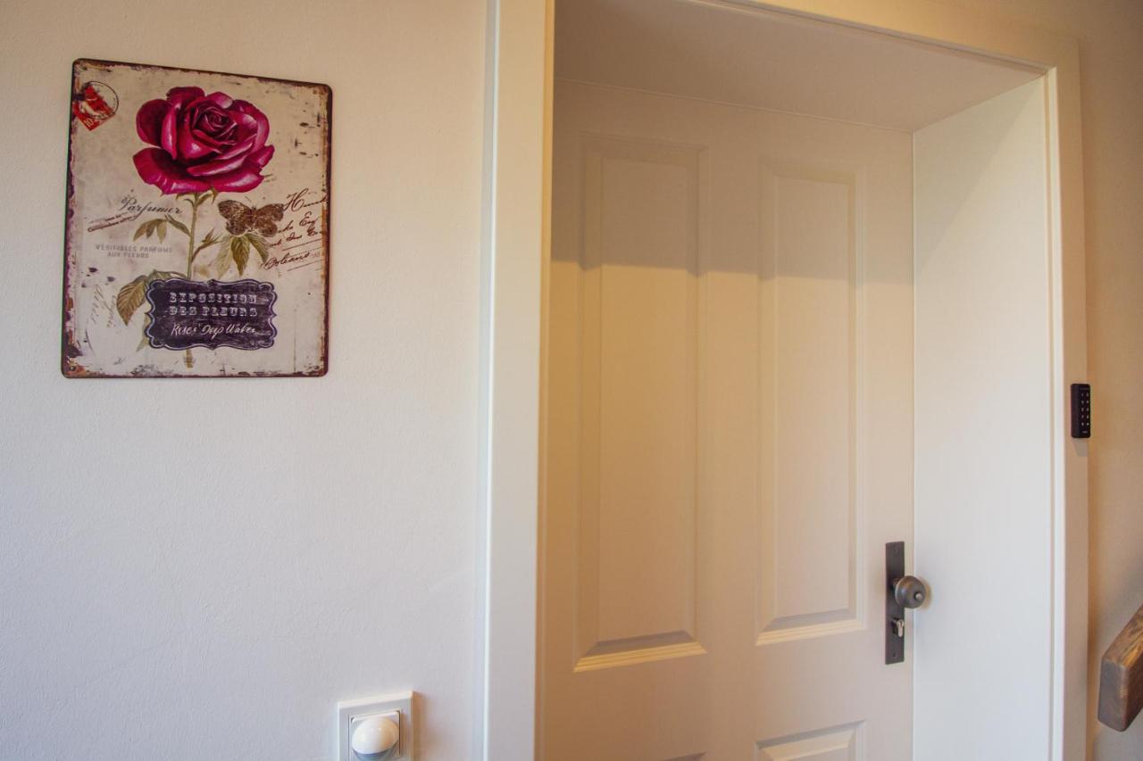 Up Besoeoek - Wildrose Mit Sauna Krummhörn Extérieur photo