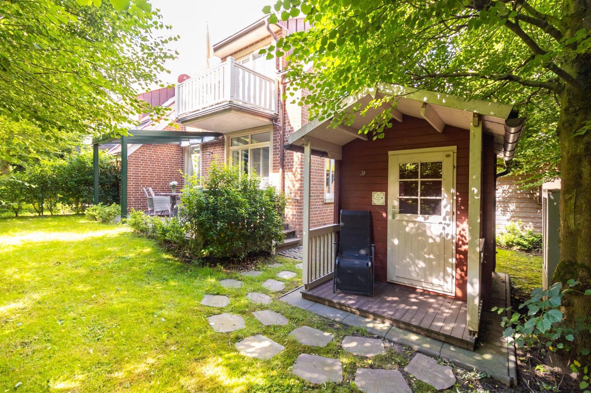 Up Besoeoek - Wildrose Mit Sauna Krummhörn Extérieur photo